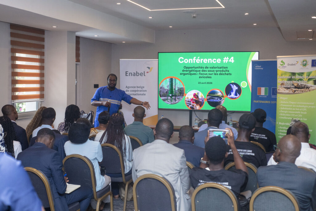 Conférence VABICUI sur la valorisation énergétique des déchets avicoles en Côte d'Ivoire